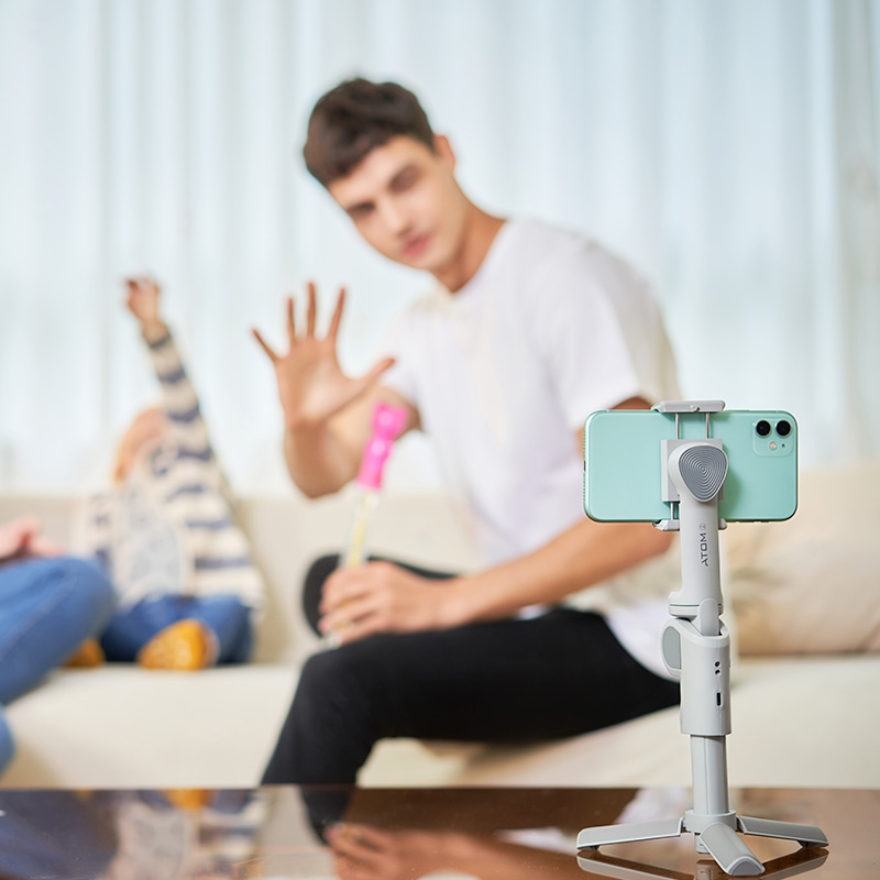 Snoppa ATOM2 Stabilizzatore po - Handheld Stabilizer Gimbal recensione e prezzo